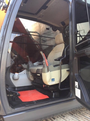 HITACHI ZAXIS 200-5G ตัวใหม่ล่าสุด