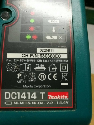 ขายอันละ 400บ. ส่งฟรี083-2000058 LINE ID : line832923 ชุดแท่นชาร์ทแบตยี่ห้อ Makita ชาร์ทแบตได้ 7.2-14.4 V. เสียบใช้ไฟบ้าน220V.ได้เลย ขายอันละ 400บ. ส่งฟรี083-2000058 LINE ID : line832923 ชุดแท่นชาร์ทแบตยี่ห้อ Makita ชาร์ทแบตได้ 7.2-14.4 V. เสียบใช้ไฟบ้าน220V.ได้เลย