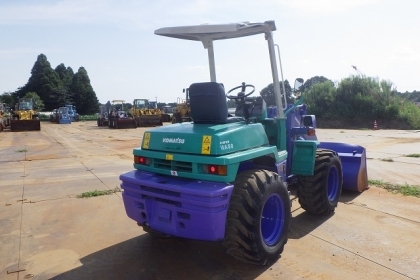 ขายรถตัก KOMATSU WA 50-3E เกียร์ ปั้ม สมบูรณ์พร้อมใช้ครับ ติดต่อ 063-9316985 ID LINE : 0639316985 ครับ
