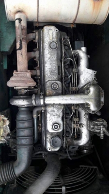 ขายKOBELCO SK200-3LC  แทรค  80  สภาพสวย  เครื่องป๊มดี  เอกสารอินวอยครบ..ลองระบบกันได้ ทุกวัน  โทร  089-3818694  ดวงนภา