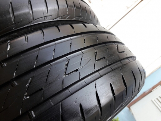 ยางBRIDGESTONE รุ่น Ecopia EP200. 205 65R15 สัปดาห์ที่18ปี2015 ลงพื้นปลายปี2015 สภาพสวยมากๆดอกเต็มๆคุ้มสุดๆใช้อีกนาน