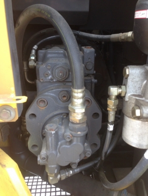 SUMITOMO SH125X-3 ปี2004 ญี่ปุ่นแท้ โทร.090-986-2521 อ๊อบ