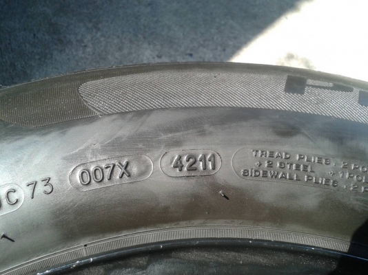 ขอบ16นิ้ว6รู พร้อมยาง ชุดนี้ ราคา 5800 บาท ขอบ16นิ้ว6รู พร้อมยาง ชุดนี้ ราคา 5800 บาท