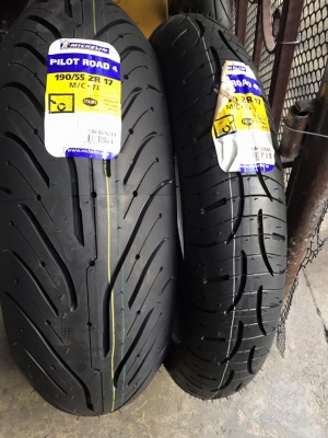 รุ่นใหญ่ 120/70/17-190/55/17 จัดตัวท็อปของ 4 ยี่ห้อดัง