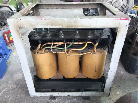 ขายหม้อแปลงไฟฟ้าขนาด 20Kva เข้า 380V ออก 220V สภาพดี พร้อมใช้งาน