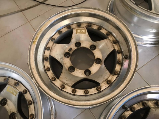 ล้อ BRIDGESTONE BERG-S 2 ชิ้นแท้ ขอบ 15x7 ลบ14 6รูกระบะ ถูกๆ ประมูลญี่ปุ่น