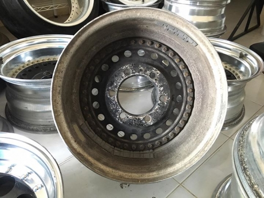 ล้อหยดน้ำ RAGUNA 2 ชิ้นแท้ ขอบ 15x8 ลบ25 6รูกระบะ ถูกๆ ประมูลญี่ปุ่น