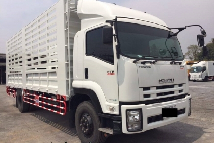 ขาย รถ 6 ล้อใหญ่ ISUSU FTR 240 ปลายปี 56 สภาพสวยใหม่มาก ขาย รถ 6 ล้อใหญ่ ISUSU FTR 240 ปลายปี 56 สภาพสวยใหม่มาก