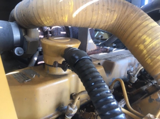 ขายรถตักล้อยาง CAT 910G รถนอกนำเข้าเองจากญี่ปุ่น สภาพสวยพร้อมใช้งาน มีVDOการทำงานครับ