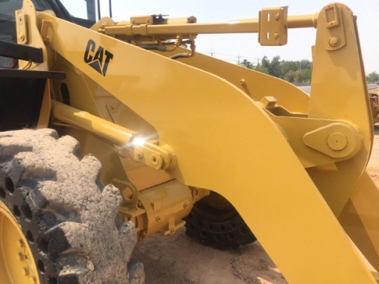 ขายรถตักล้อยาง CAT 910G รถนอกนำเข้าเองจากญี่ปุ่น สภาพสวยพร้อมใช้งาน มีVDOการทำงานครับ