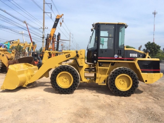 ขายรถตักล้อยาง CAT 910G รถนอกนำเข้าเองจากญี่ปุ่น สภาพสวยพร้อมใช้งาน มีVDOการทำงานครับ