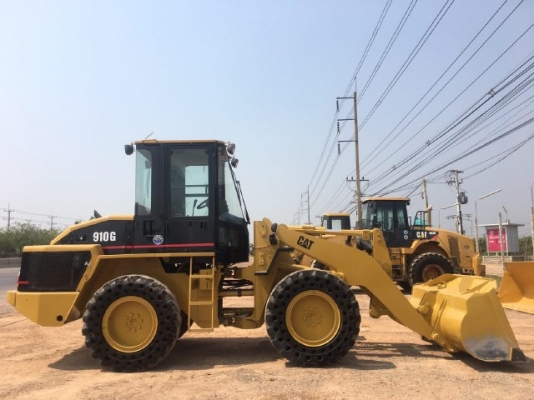 ขายรถตักล้อยาง CAT 910G รถนอกนำเข้าเองจากญี่ปุ่น สภาพสวยพร้อมใช้งาน มีVDOการทำงานครับ