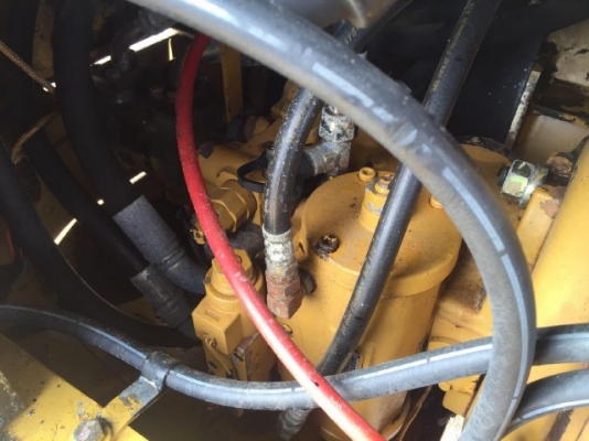 ขายรถตักล้อยาง CAT 910G รถนอกนำเข้าเองจากญี่ปุ่น สภาพสวยพร้อมใช้งาน มีVDOการทำงานครับ