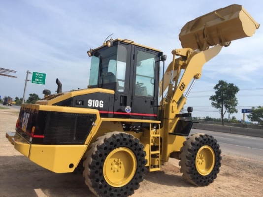 ขายรถตักล้อยาง CAT 910G รถนอกนำเข้าเองจากญี่ปุ่น สภาพสวยพร้อมใช้งาน มีVDOการทำงานครับ