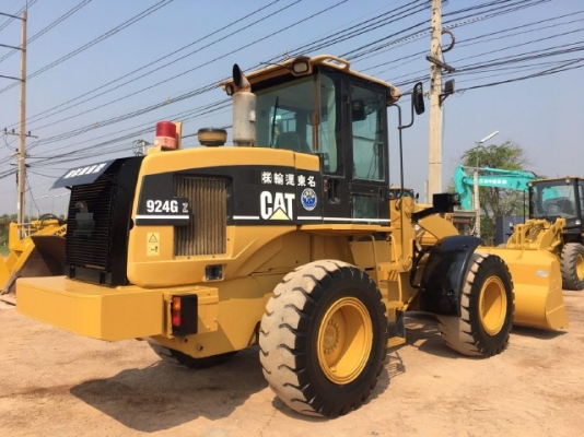 ขายรถตักล้อยาง CAT 924G รถนอกนำเข้าเองจากญี่ปุ่น สภาพสวยพร้อมใช้งาน มีVDOการทำงานครับ ขายรถตักล้อยาง CAT 924G รถนอกนำเข้าเองจากญี่ปุ่น สภาพสวยพร้อมใช้งาน มีVDOการทำงานครับ