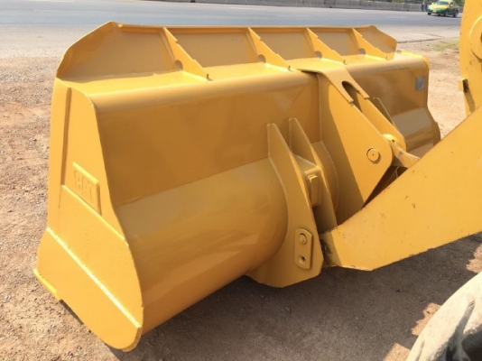 ขายรถตักล้อยาง CAT 924G รถนอกนำเข้าเองจากญี่ปุ่น สภาพสวยพร้อมใช้งาน มีVDOการทำงานครับ ขายรถตักล้อยาง CAT 924G รถนอกนำเข้าเองจากญี่ปุ่น สภาพสวยพร้อมใช้งาน มีVDOการทำงานครับ