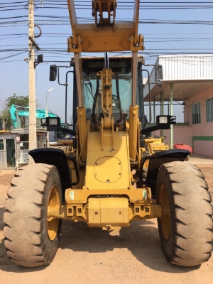 ขายรถตักล้อยาง CAT 924G รถนอกนำเข้าเองจากญี่ปุ่น สภาพสวยพร้อมใช้งาน มีVDOการทำงานครับ ขายรถตักล้อยาง CAT 924G รถนอกนำเข้าเองจากญี่ปุ่น สภาพสวยพร้อมใช้งาน มีVDOการทำงานครับ