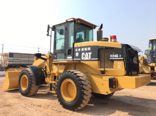 ขายรถตักล้อยาง CAT 924G รถนอกนำเข้าเองจากญี่ปุ่น สภาพสวยพร้อมใช้งาน มีVDOการทำงานครับ ขายรถตักล้อยาง CAT 924G รถนอกนำเข้าเองจากญี่ปุ่น สภาพสวยพร้อมใช้งาน มีVDOการทำงานครับ
