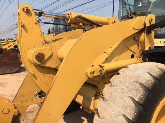 ขายรถตักล้อยาง CAT 924G รถนอกนำเข้าเองจากญี่ปุ่น สภาพสวยพร้อมใช้งาน มีVDOการทำงานครับ ขายรถตักล้อยาง CAT 924G รถนอกนำเข้าเองจากญี่ปุ่น สภาพสวยพร้อมใช้งาน มีVDOการทำงานครับ