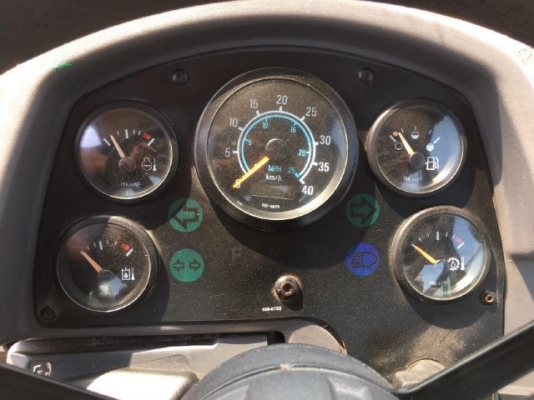 ขายรถตักล้อยาง CAT 924G รถนอกนำเข้าเองจากญี่ปุ่น สภาพสวยพร้อมใช้งาน มีVDOการทำงานครับ ขายรถตักล้อยาง CAT 924G รถนอกนำเข้าเองจากญี่ปุ่น สภาพสวยพร้อมใช้งาน มีVDOการทำงานครับ