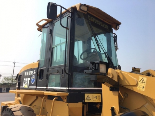 ขายรถตักล้อยาง CAT 924G รถนอกนำเข้าเองจากญี่ปุ่น สภาพสวยพร้อมใช้งาน มีVDOการทำงานครับ ขายรถตักล้อยาง CAT 924G รถนอกนำเข้าเองจากญี่ปุ่น สภาพสวยพร้อมใช้งาน มีVDOการทำงานครับ