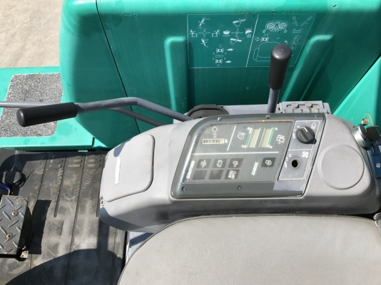 รถขุด Komatsu รุ่น PC15-3E เครื่องดำรุ่นใหม่ ขนาดเท่ากับ PC20 นำเข้าจากญี่ปุ่น สวยมาก รถขุด Komatsu รุ่น PC15-3E เครื่องดำรุ่นใหม่ ขนาดเท่ากับ PC20 นำเข้าจากญี่ปุ่น สวยมาก