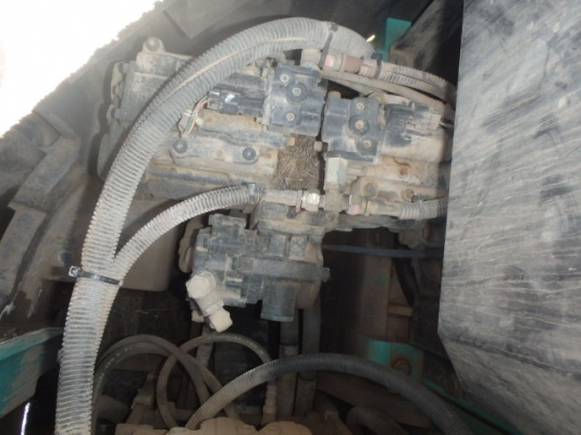 ขายรถขุดนำเข้าเก่าญี่ปุ่น kobelco sk135yy04 รถสวยเดิมๆ สนใจติดต่อสอบถาม 092-3309229 อีด