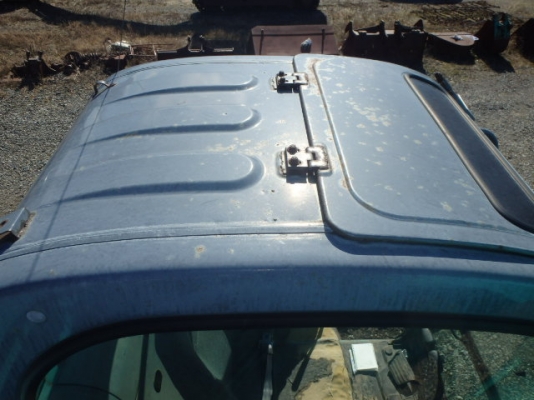 ขายรถขุดนำเข้าเก่าญี่ปุ่น kobelco sk135yy04 รถสวยเดิมๆ สนใจติดต่อสอบถาม 092-3309229 อีด