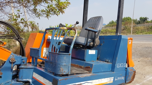 ขายด่วนรถแบคโฮKUBOTAคูโบต้าKH26เทียบเท่าPC30เครื่องคูโบต้า3สูบดีปั่มแรงรถนอกเพิ่งนำเข้ามาใหม่ยังไม่เคยใช้งานในเมืองไทยเลย ย