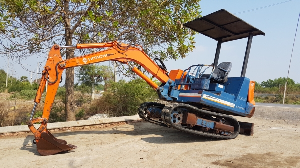 ขายด่วนรถแบคโฮKUBOTAคูโบต้าKH26เทียบเท่าPC30เครื่องคูโบต้า3สูบดีปั่มแรงรถนอกเพิ่งนำเข้ามาใหม่ยังไม่เคยใช้งานในเมืองไทยเลย ย