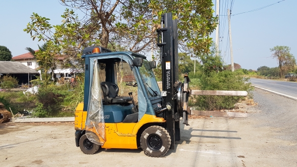 ขายด่วนรถยก TOYOTA 7FG18ยก1.8ตันถึง2ตันเสาสูง4เมตรยางตัน4เส้นงาหมูนได้รถนอกเพิ่งเข้ามายังไม่เคยใช้งานในเมืองไทยเลยย