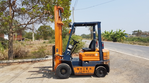 ขายด่วนรถยกTOYOTA 5FG15ยก1.5ตันเสาสูง4เมตรเคื่องโตต้า4สูบ5Kเบนซินติดแก็สได้ยางตัน4เส้นรถนอกเพิ่งนำเข้ามายังไม่เคยใช้งานในเมืองไทยเลย ขายด่วนรถยกTOYOTA 5FG15ยก1.5ตันเสาสูง4เมตรเคื่องโตต้า4สูบ5Kเบนซินติดแก็สได้ยางตัน4เส้นรถนอกเพิ่งนำเข้ามายังไม่เคยใช้งานในเมืองไทยเลย