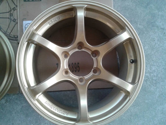 ขอบ17นิ้ว6รู หน้า8 หลัง9 ชุดนี้ ราคา 8900 บาท ขอบ17นิ้ว6รู หน้า8 หลัง9 ชุดนี้ ราคา 8900 บาท