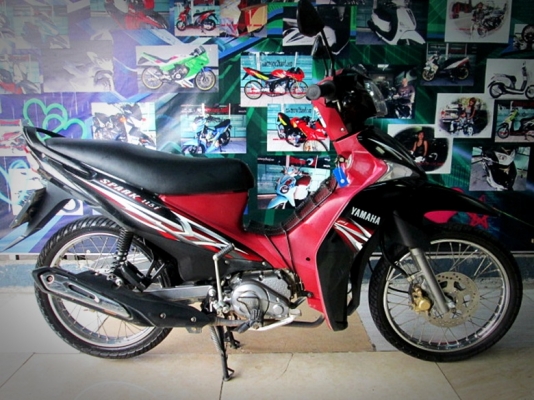 SPARK 115 i สต้าทมือ สีดำแดง เครื่องยนต์ 115 ซีซี รถที่ประหยัดน้ำมัน 18900