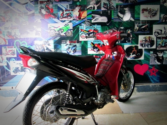 SPARK 115 i สต้าทมือ สีดำแดง เครื่องยนต์ 115 ซีซี รถที่ประหยัดน้ำมัน 18900