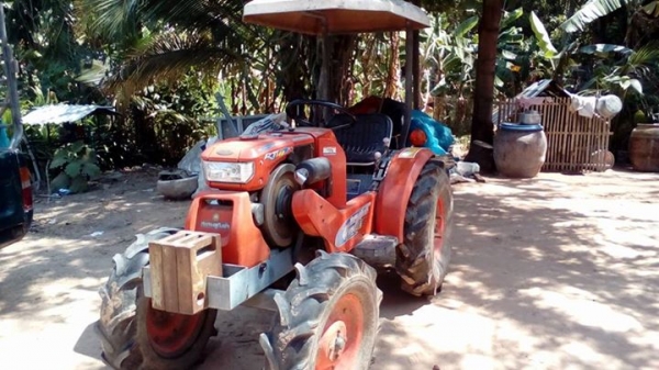 Krt140 เครื่องดีเกียร์ดี สวยๆๆพร้อมใช้งาน ล้อเหล็ก เอกสารพร้อม Krt140 เครื่องดีเกียร์ดี สวยๆๆพร้อมใช้งาน ล้อเหล็ก เอกสารพร้อม