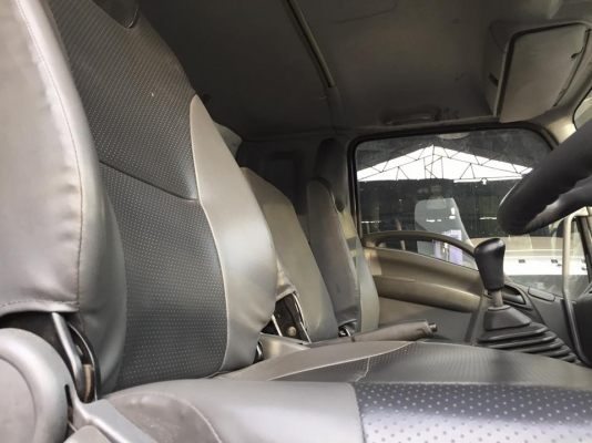 Isuzu FTR 240 มีนาคม 58 คัซซียาว 6.5 มีลิฟท้าย ยางใหม่หมด วิ่งมาแค่30,000 1,250,000 086-6642-442