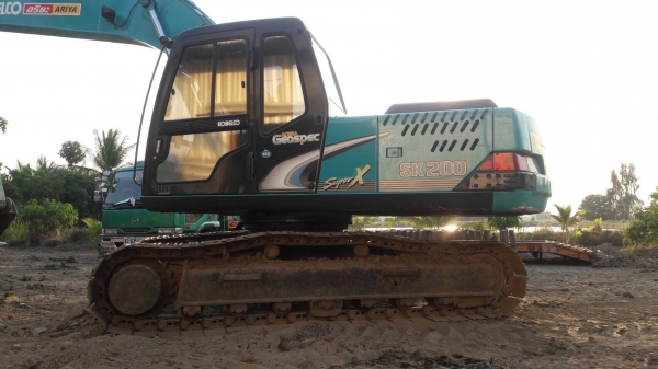 Kobelco sk200mark3 เก่านอก เต็มทุกอย่าง เอกสารครบ