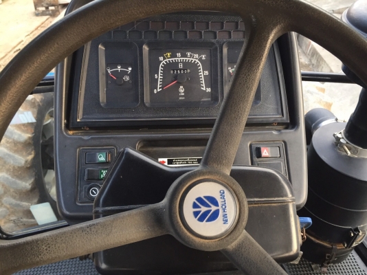 Ford TS90 ใหม่ที่สุดเท่าที่เคยมีมา ปี48 ( เปลี่ยนยางหน้าใหม่ให้ 1 คู่) เอกสารอินวอยน์