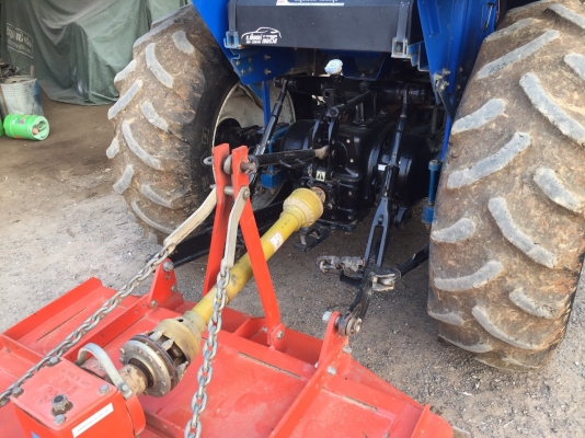 Ford TS90 ใหม่ที่สุดเท่าที่เคยมีมา ปี48 ( เปลี่ยนยางหน้าใหม่ให้ 1 คู่) เอกสารอินวอยน์