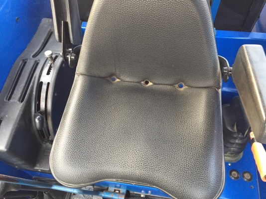 Ford TS90 ใหม่ที่สุดเท่าที่เคยมีมา ปี48 ( เปลี่ยนยางหน้าใหม่ให้ 1 คู่) เอกสารอินวอยน์