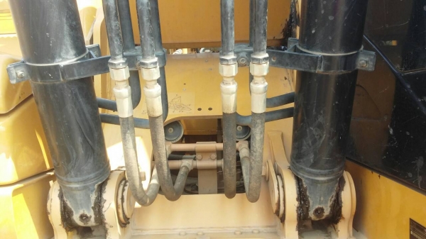 รถแบคโฮ CAT 320 D ญี่ปุ่น 7,000 ชั่วโมง