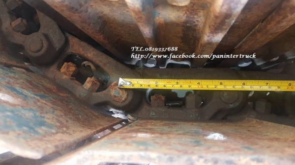 FROM JAPAN ขายถูกด่วนๆLINK WITH TRACK SHOE สำหรับใส่กับรถขุดไซค์ 40,45,50,55 /มี 1 คู่ / ราคา(คู่ละ 52,000 บาท) สนใจติดต่อ 0819337688