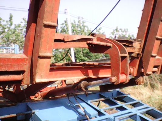 หางขึ้นรถเกี่ยว  061-6319748