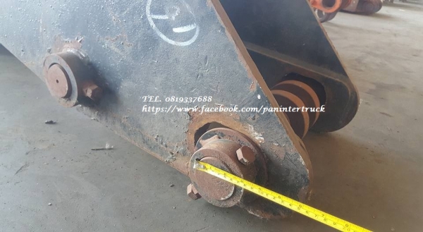 FROM JAPAN ตัวคีบปากหนีบไม้ CLAMP NO BRAND* สำหรับรถขุดไซค์ 100 ,120 /สวมบูทสลัก 60 มิล / ราคาเพียง 35,000 บาท