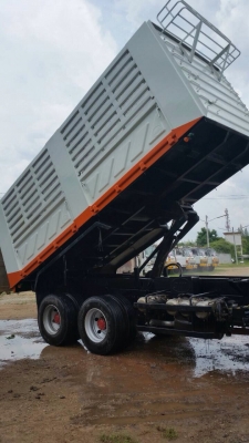 ขายรถสิบล้อ Isuzu 360 แรง ปี 53 แม่เดี่ยวดัมพ์สามมิตร มีระบบลากพ่วง ทะเบียนพร้อม ขายรถสิบล้อ Isuzu 360 แรง ปี 53 แม่เดี่ยวดัมพ์สามมิตร มีระบบลากพ่วง ทะเบียนพร้อม