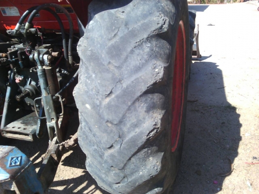 ขายด่วน รถไถ KUBOTA M7040 สภาพใช้งานได้ปกติ อุปกรณ์ดันหน้าผาน3 เอกสารใบแจ้งจำหน่าย