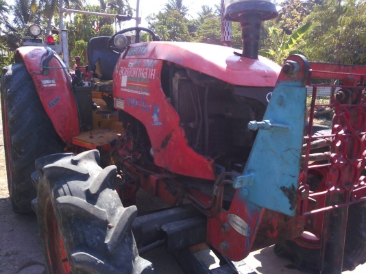 ขายด่วน รถไถ KUBOTA M7040 สภาพใช้งานได้ปกติ อุปกรณ์ดันหน้าผาน3 เอกสารใบแจ้งจำหน่าย