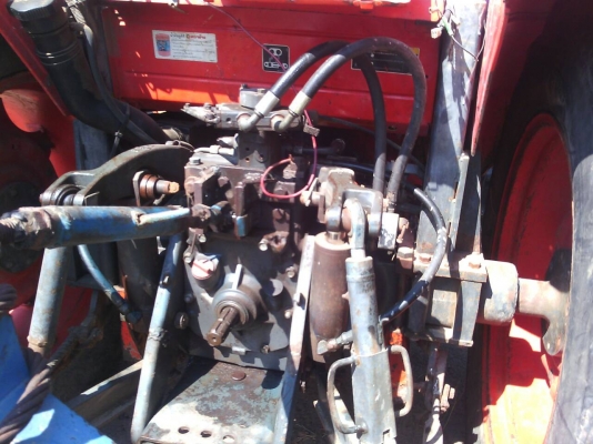 ขายด่วน รถไถ KUBOTA M7040 สภาพใช้งานได้ปกติ อุปกรณ์ดันหน้าผาน3 เอกสารใบแจ้งจำหน่าย