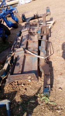 ชุดดันหน้ารถไถฟอร์ด ชุดดันหน้ารถไถฟอร์ด